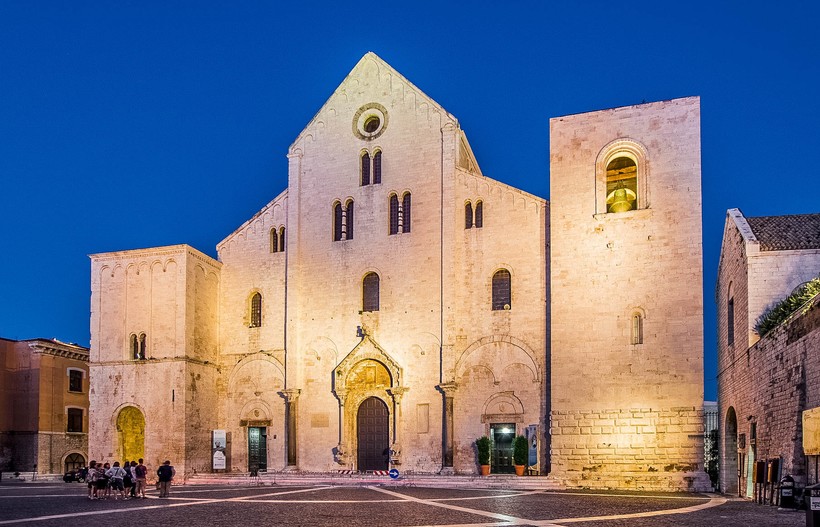 Базилика Святого Николая - Бари, Италия - где находится, описание, цены,  фото, отзывы 2022